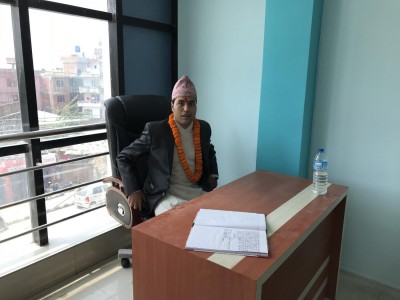 सेवाकेन्द्र उद्घाटनका दिन अध्यक्ष